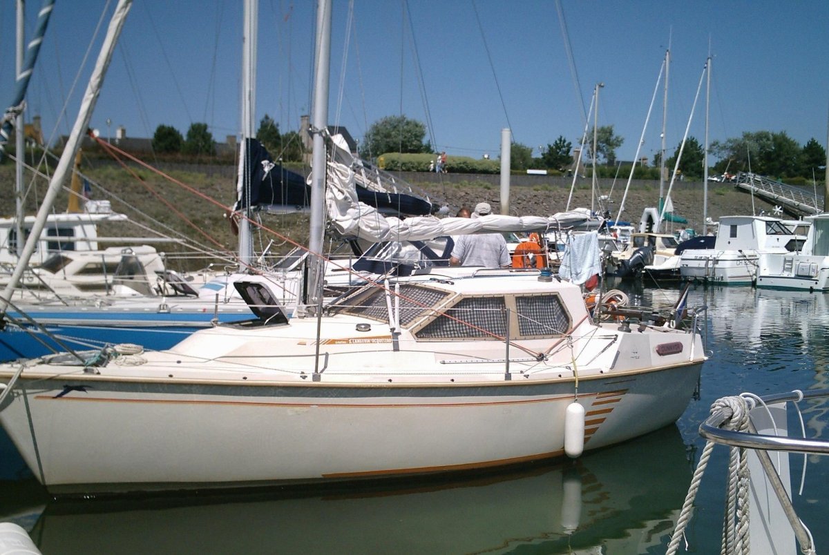 Voilier Sillage 660